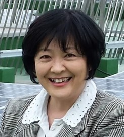 服部 乃利子 氏