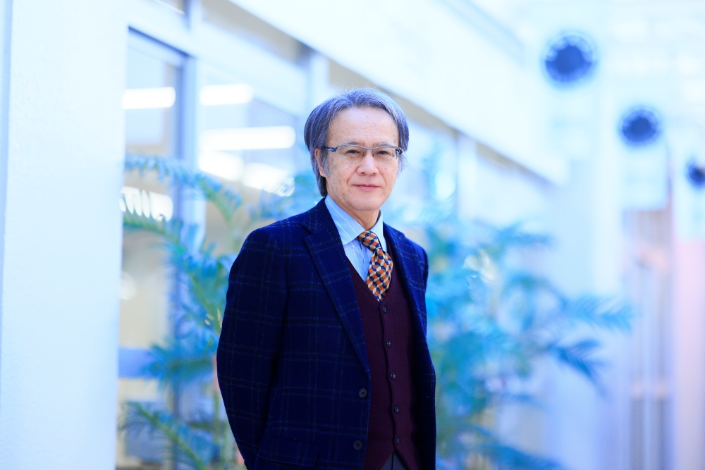 経営学部学部長／教授　田畑　和彦